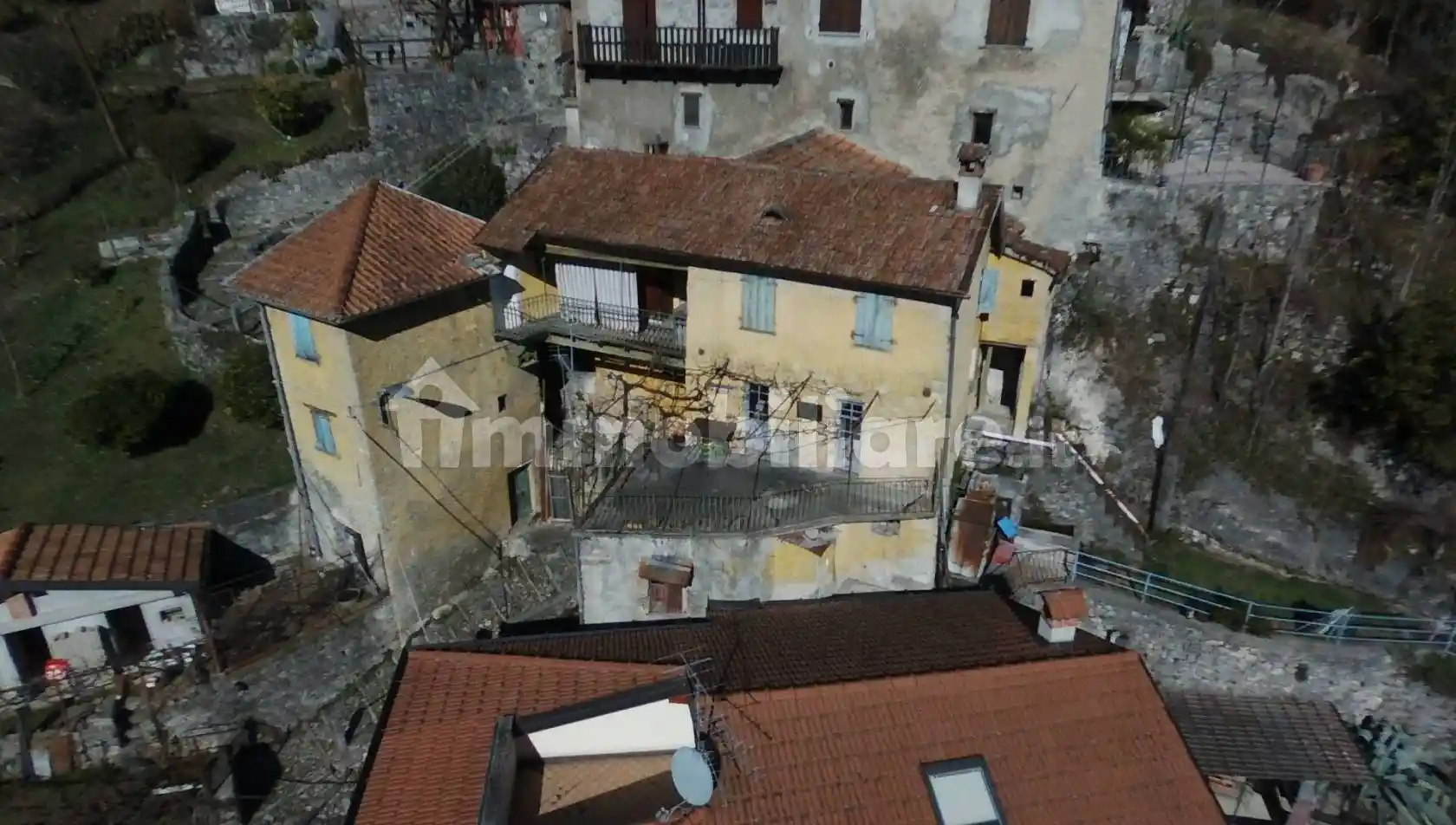 Rustico - Casale in vendita a Tremezzina