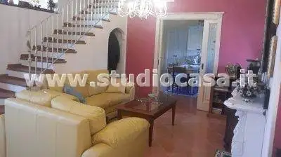 Villa in vendita a Crotone