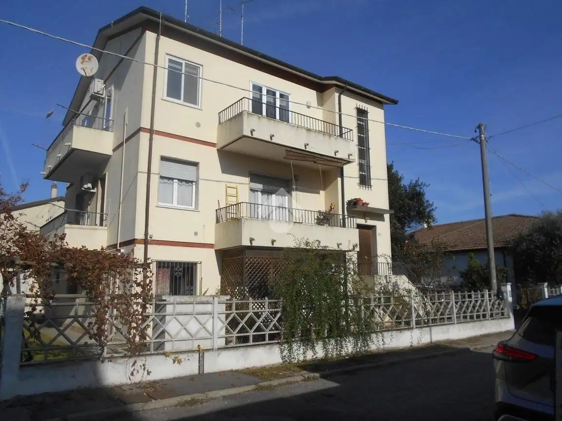 Villa in vendita a Comacchio