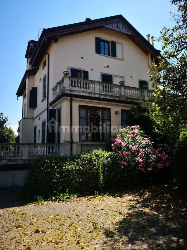 Palazzo - Edificio - foto 2