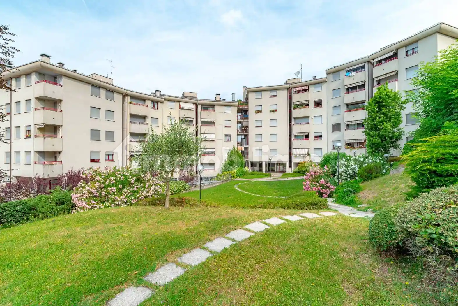 Appartamento in affitto a Como