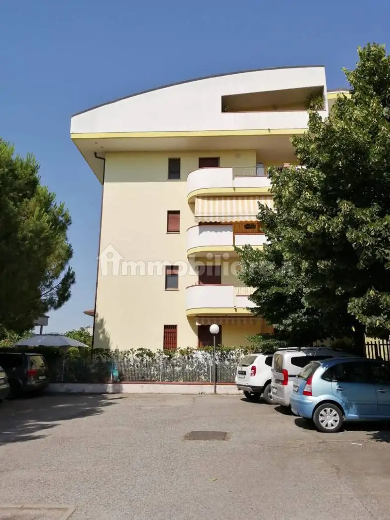 Appartamento in vendita a Alba Adriatica