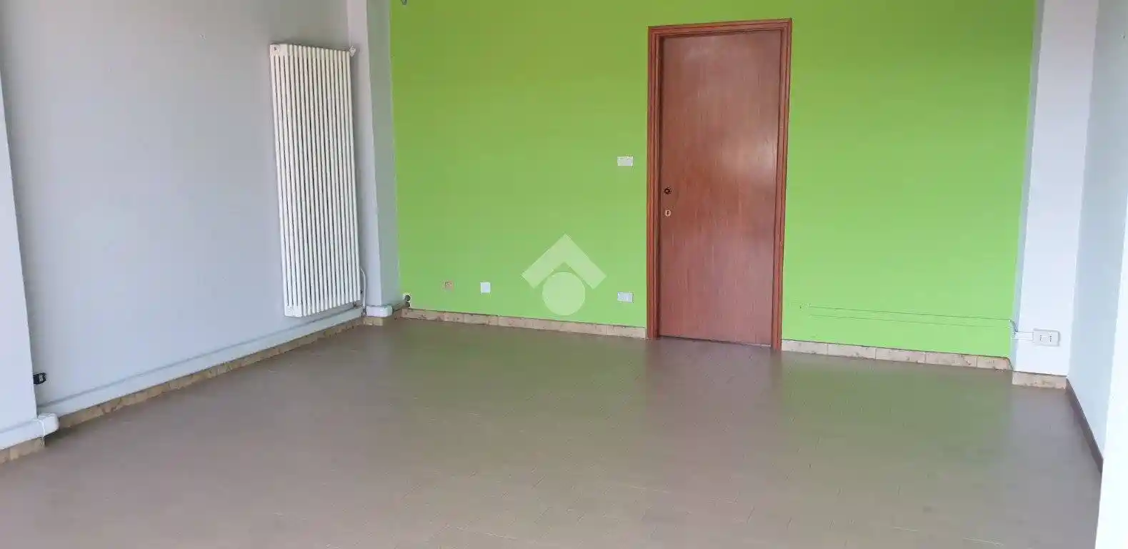 Open space via lanzo, Centro, Ciriè - foto 4