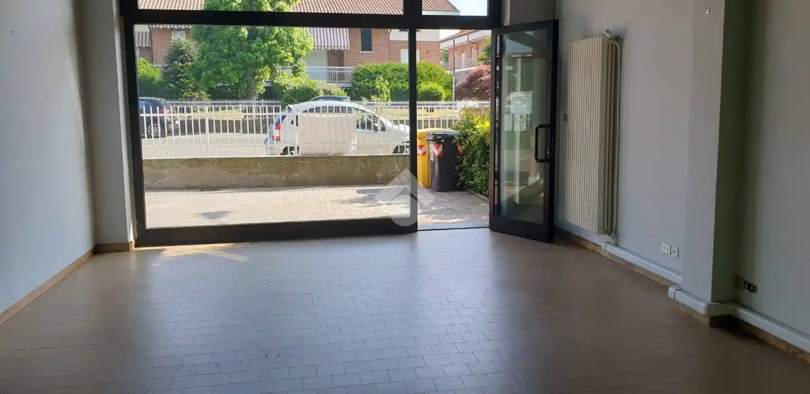 Open space via lanzo, Centro, Ciriè - foto 5