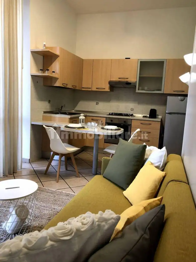 Monolocale via Vincenzo Bellini 25, Cardano al Campo - foto 2