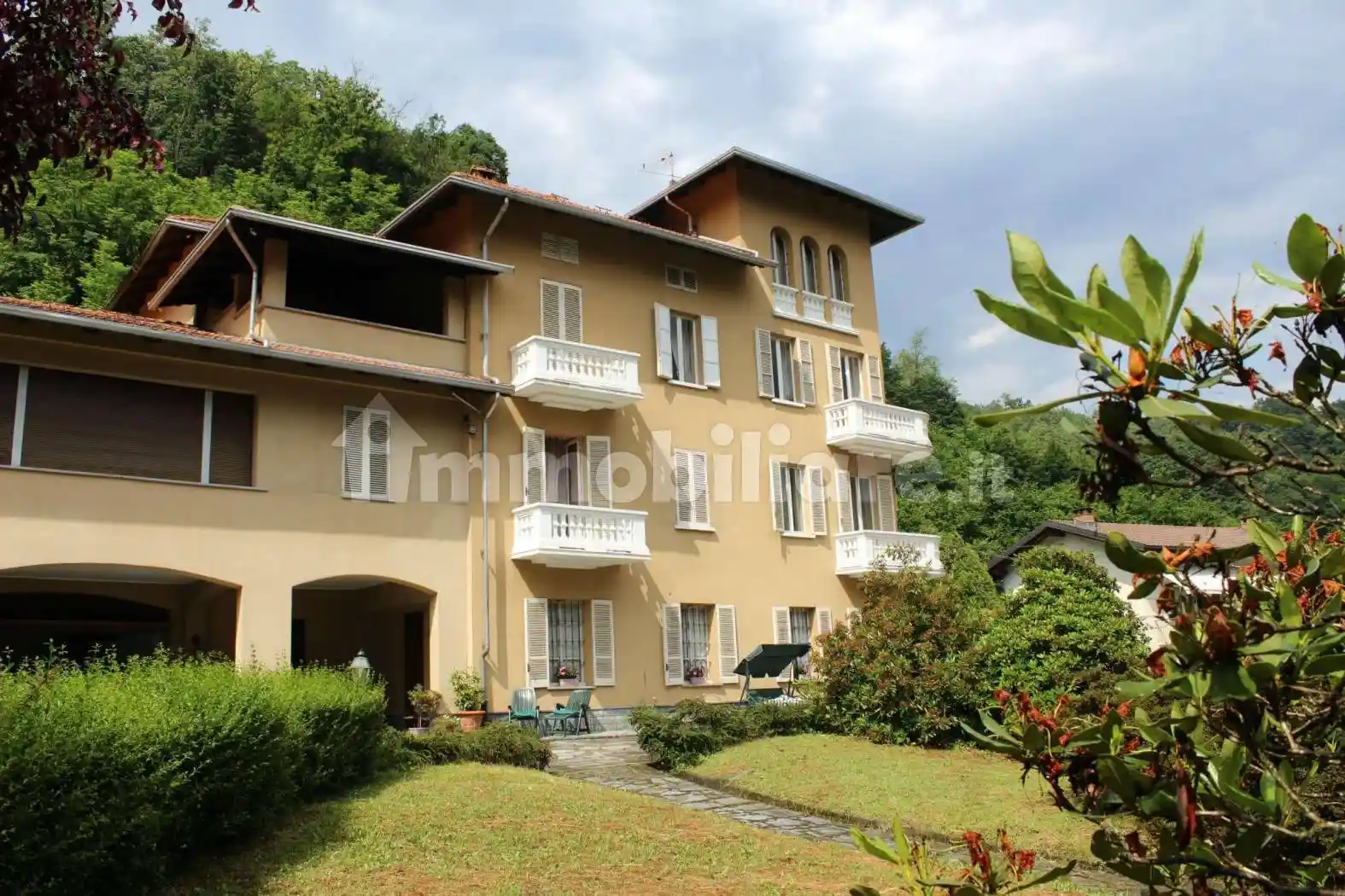 Villa in vendita a Pray