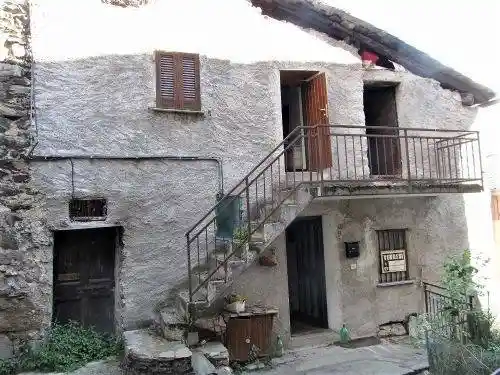 Rustico - Casale in vendita a Castione Andevenno