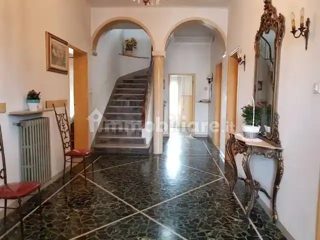 Villa in vendita a Lucca