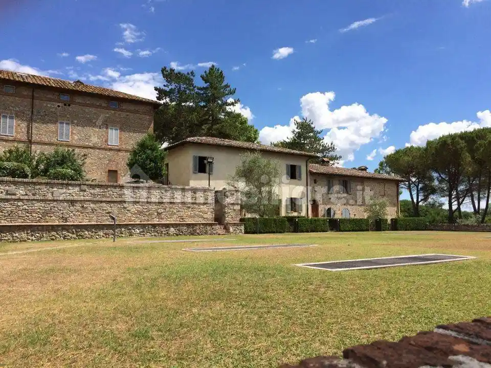 Trilocale Strada Regionale Cassia 14, Agostoli - Montalbuccio, Siena - foto 2