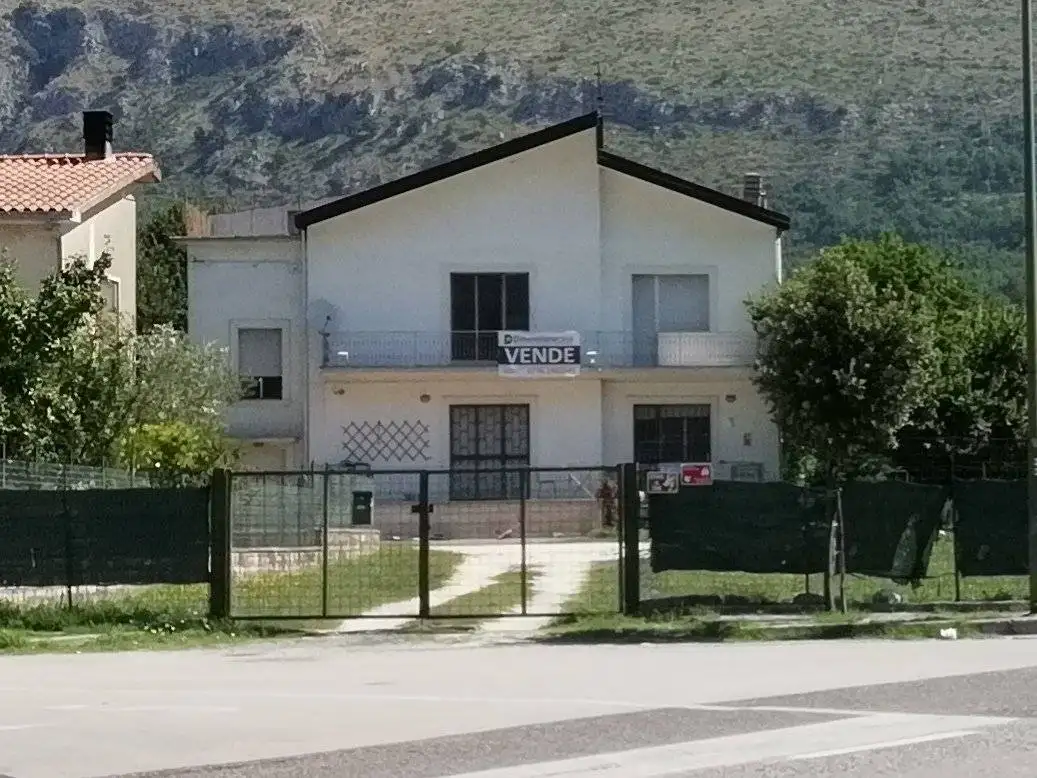 Casa indipendente in vendita a San Pietro Infine