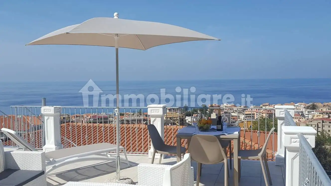 Appartamento in affitto a Tropea