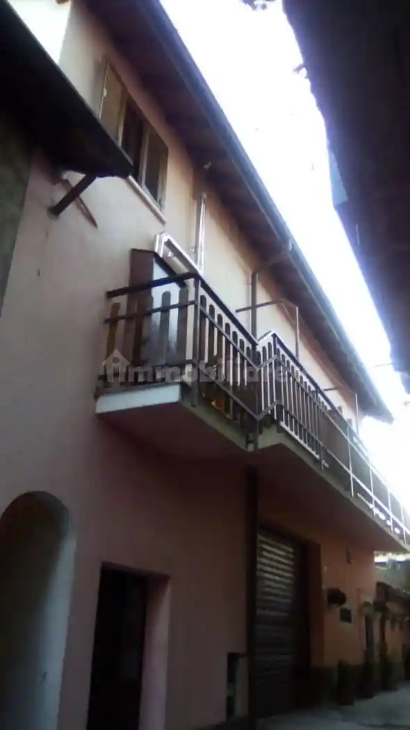 Appartamento in affitto a Mezzago
