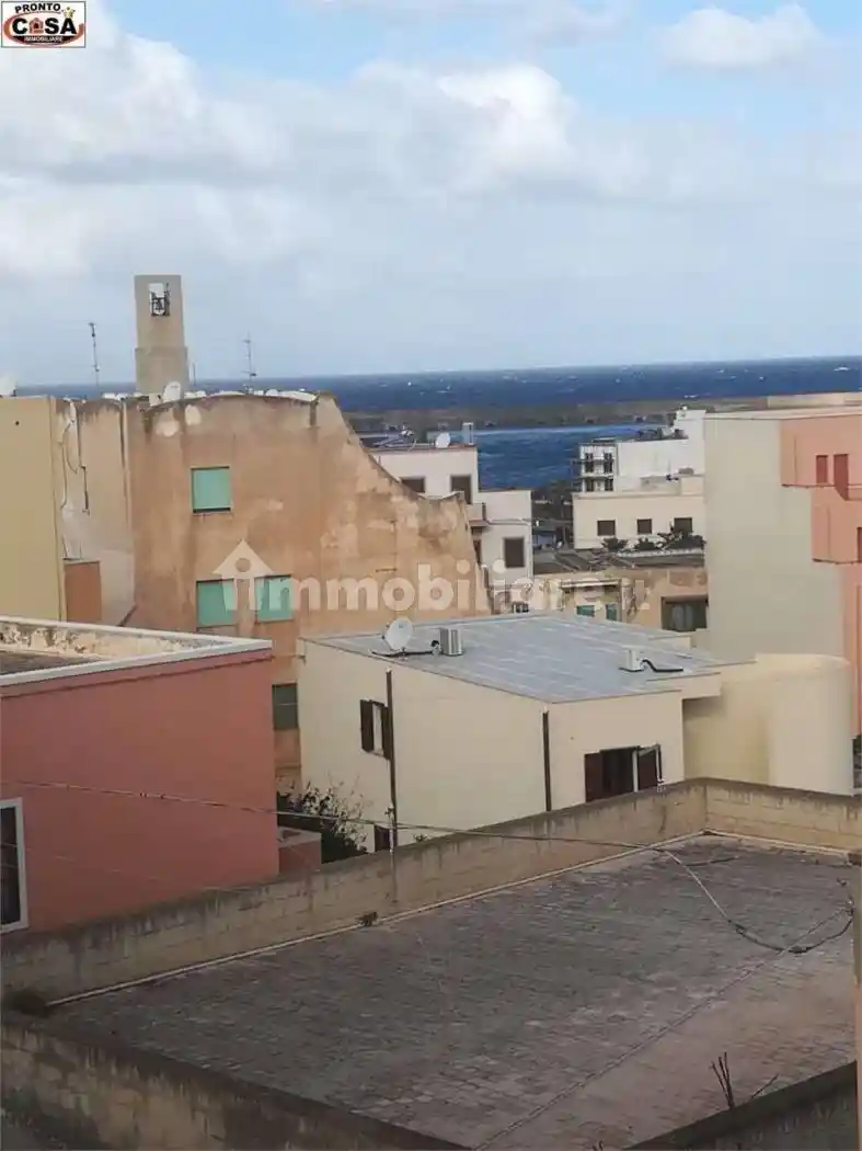 Appartamento in vendita a Pantelleria