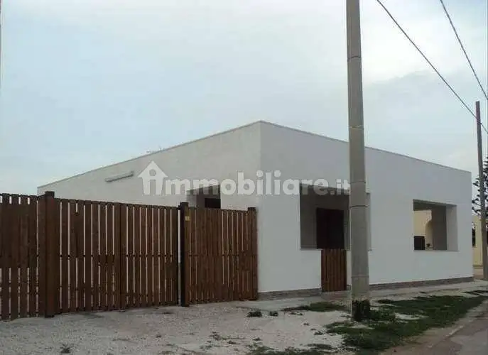 Casa indipendente in affitto a Petrosino