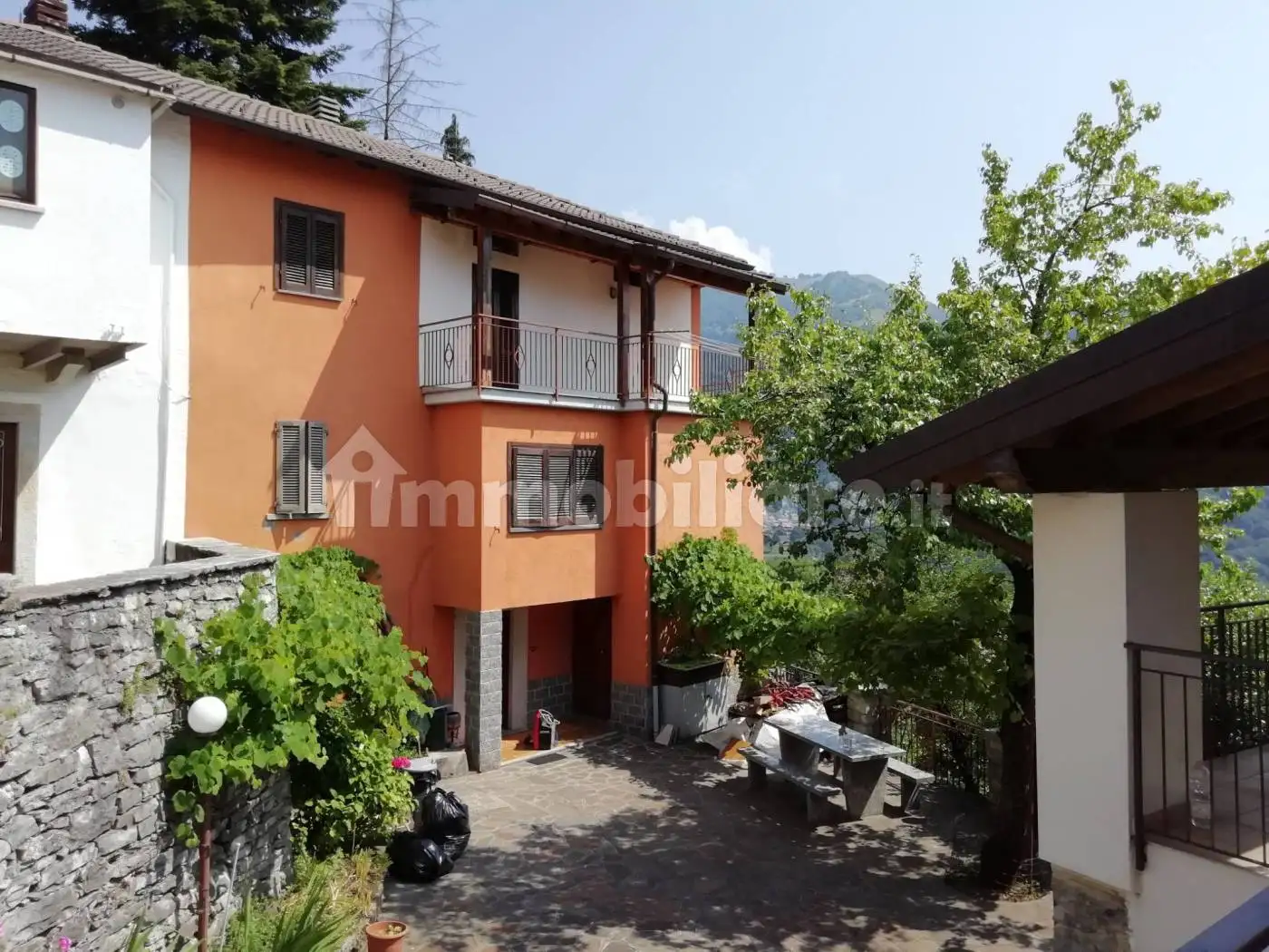 Casa indipendente in vendita a Cerano d'Intelvi