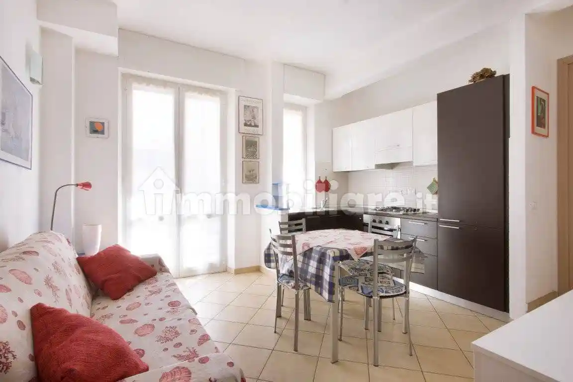 Appartamento in affitto a Alassio