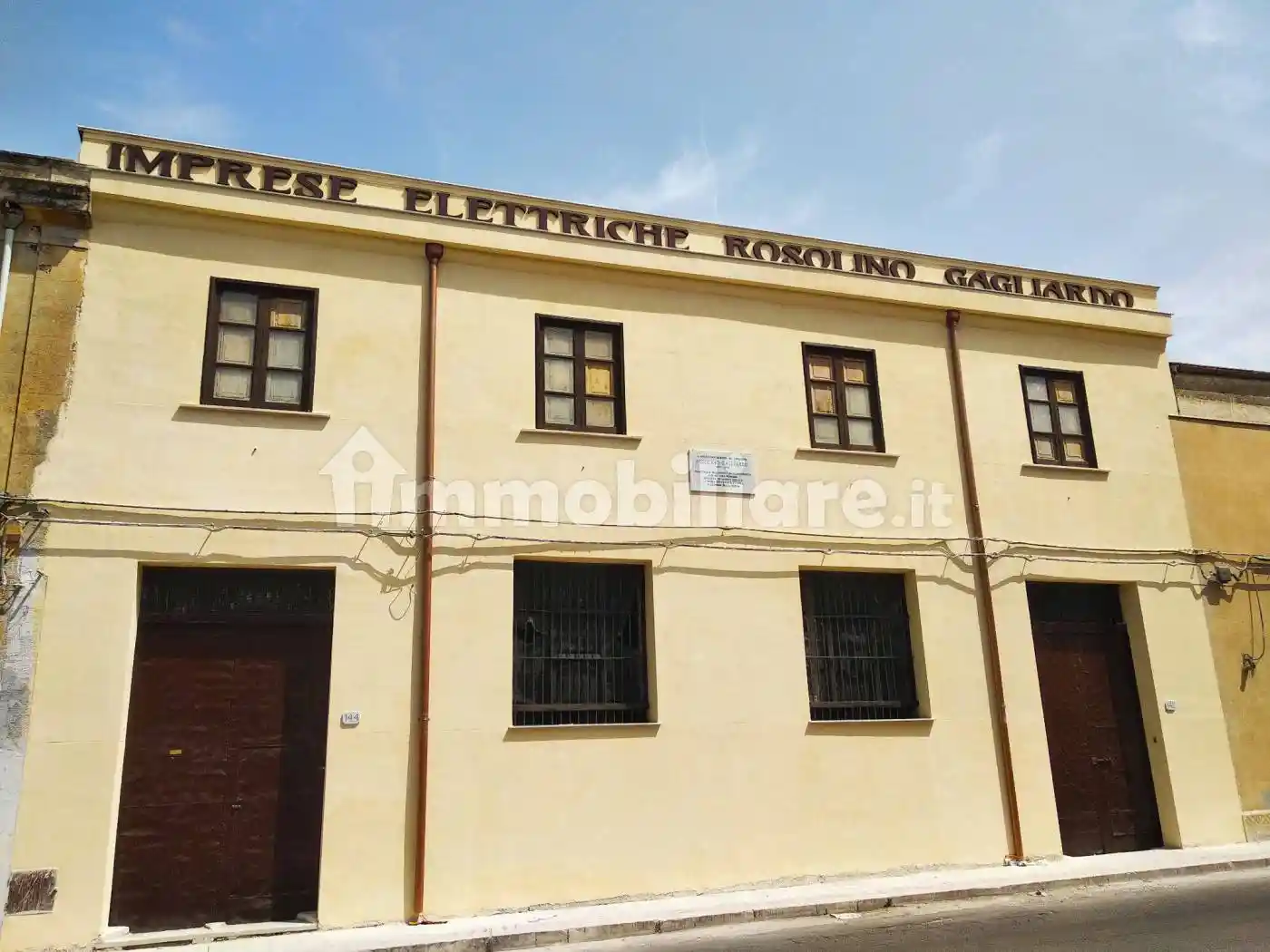 Palazzo - Edificio in affitto a Bagheria