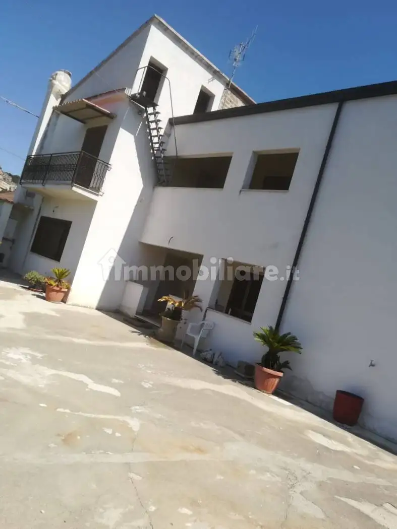 Villa in vendita a Pietravairano