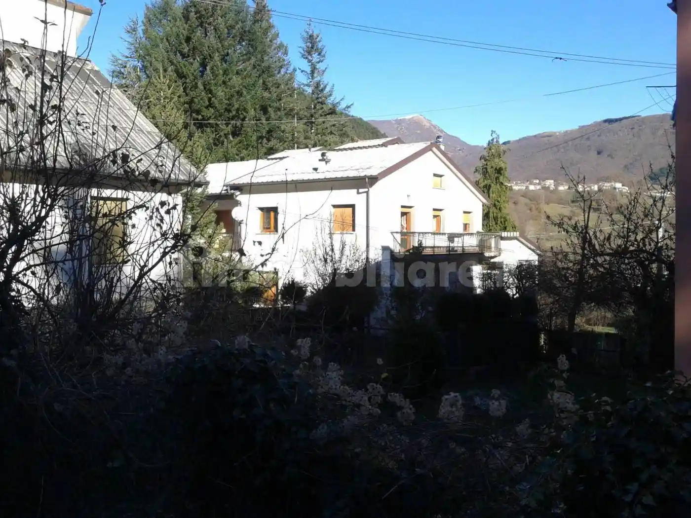 Appartamento in vendita a Zeri