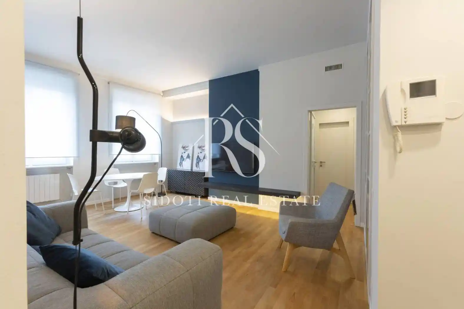 Bilocale corso Venezia 8, San Babila, Milano - foto 2