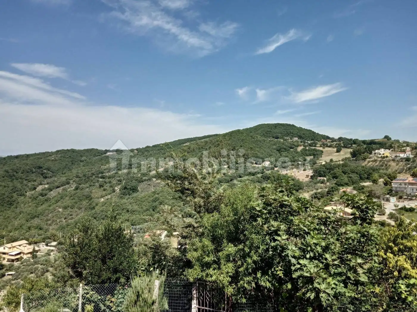 Casa indipendente in vendita a Fresagrandinaria