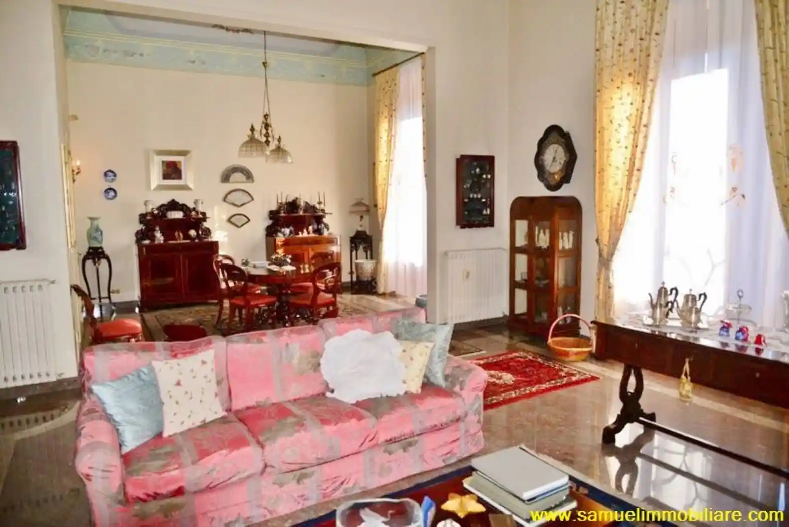 Palazzo - Edificio in vendita a Giarre