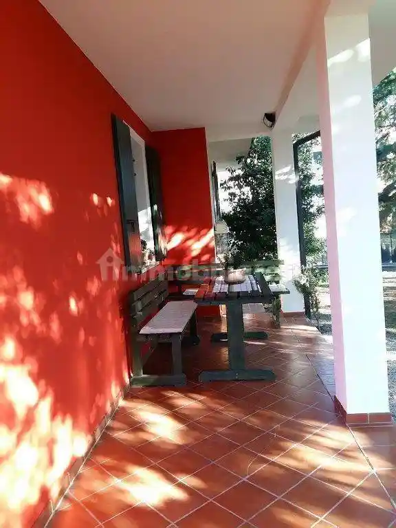 Villa in vendita a Moglia