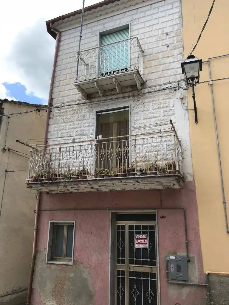 Casa indipendente in vendita a Mirabello Sannitico