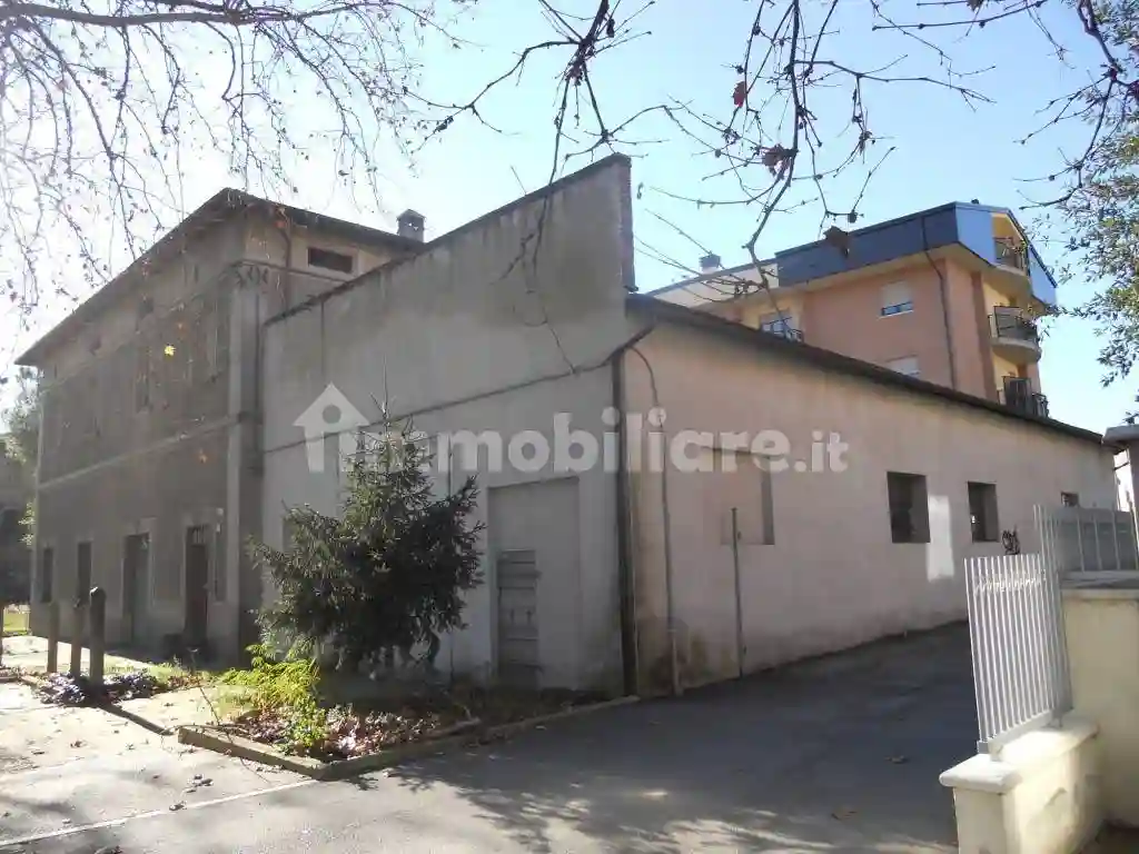 Palazzo - Edificio - foto 2