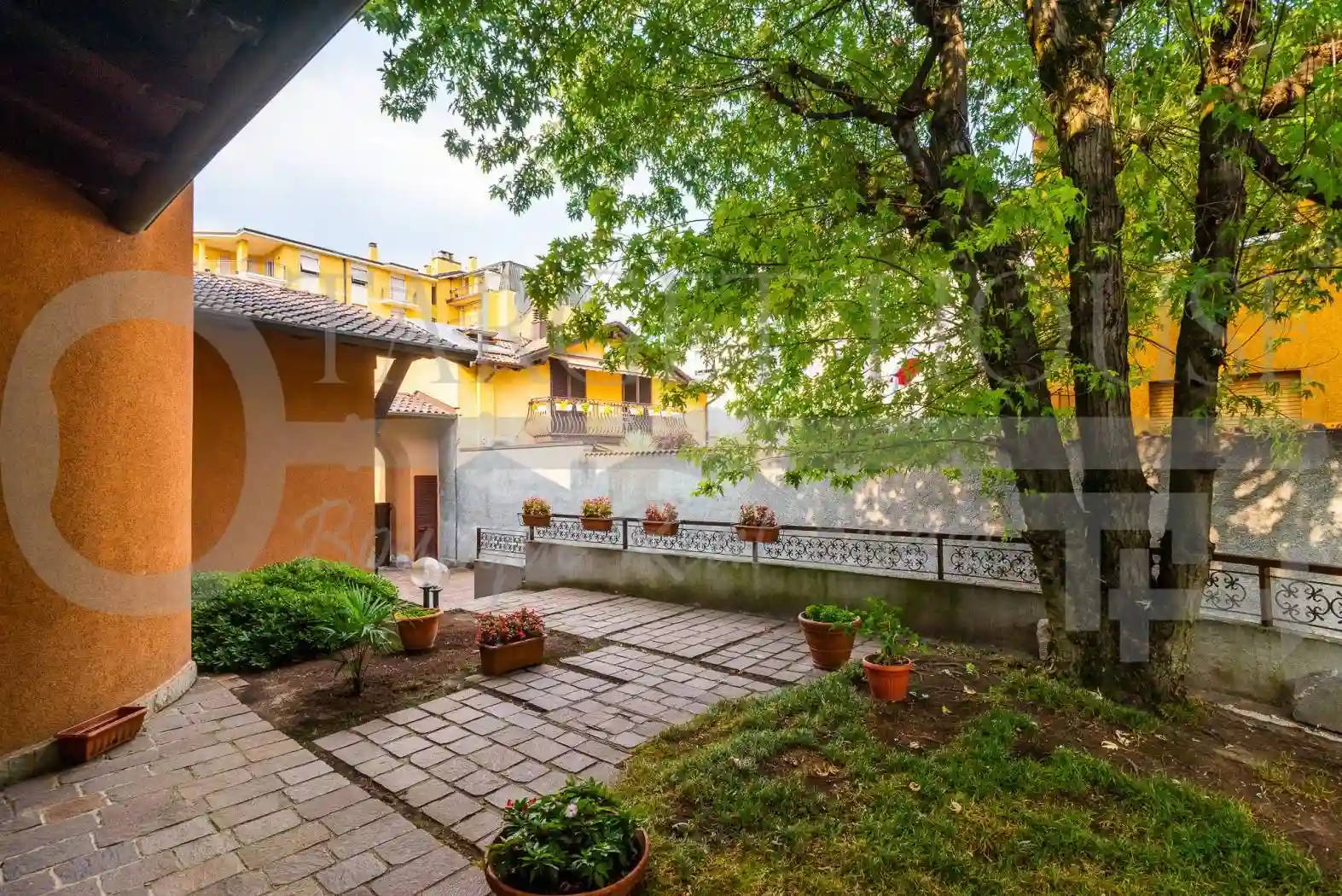 Palazzo - Edificio - foto 2