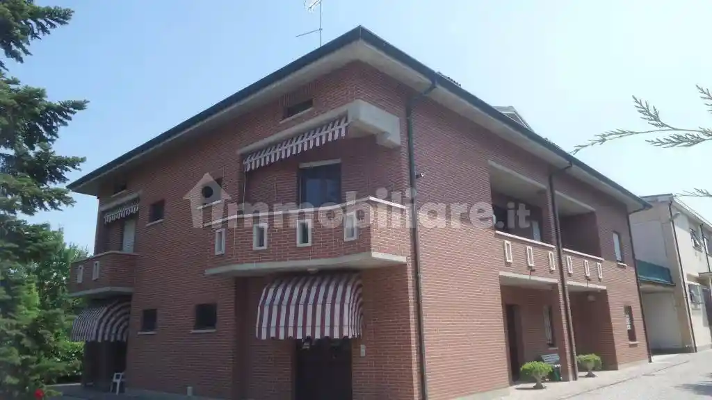 Villa in vendita a Soliera