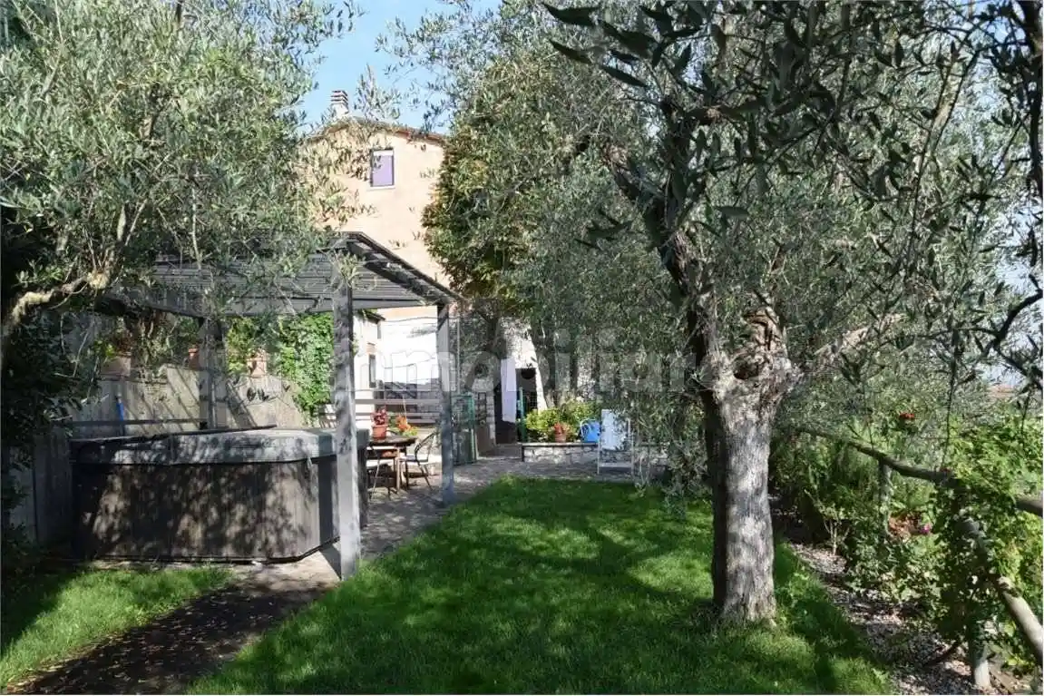 Villa in vendita a Sinalunga