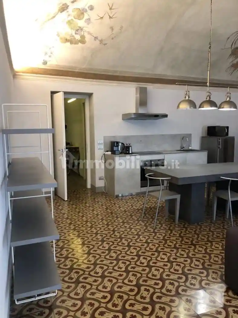 Appartamento in affitto a Alba