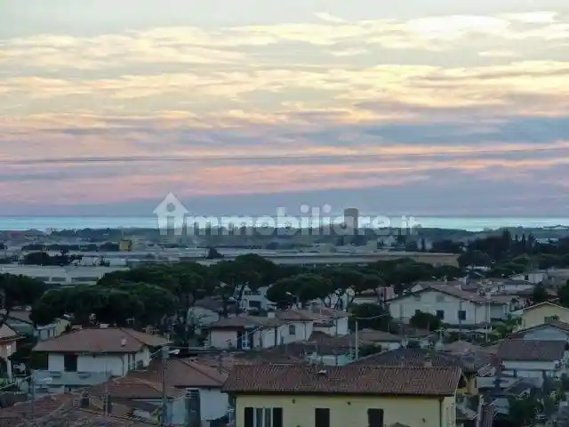 Appartamento in vendita a Massa