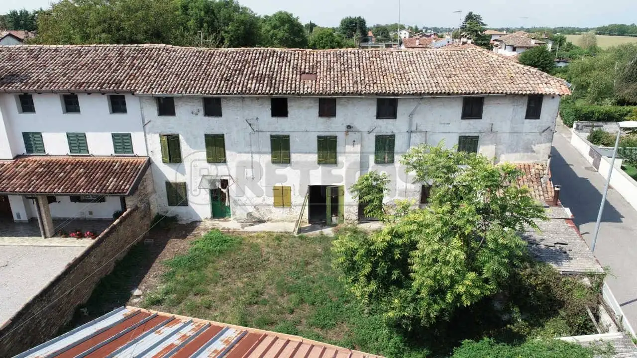 Rustico via Genova Cavalleria, 22, Centro, Aiello del Friuli - foto 3