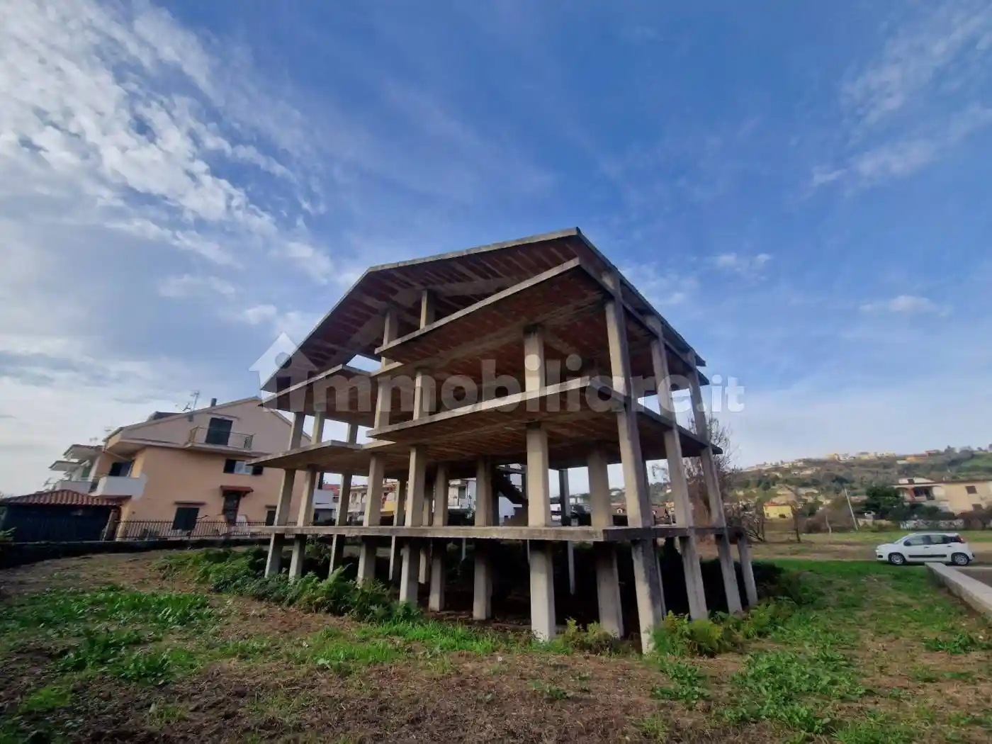 Palazzo - Edificio in vendita a Quarto