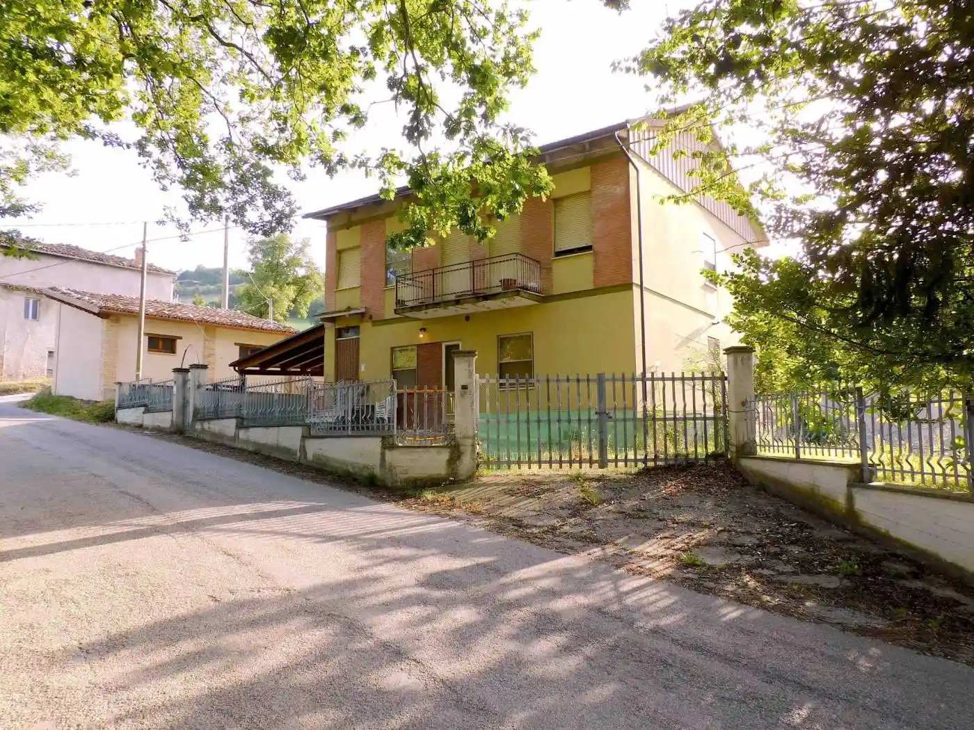 Villa in vendita a Sarnano