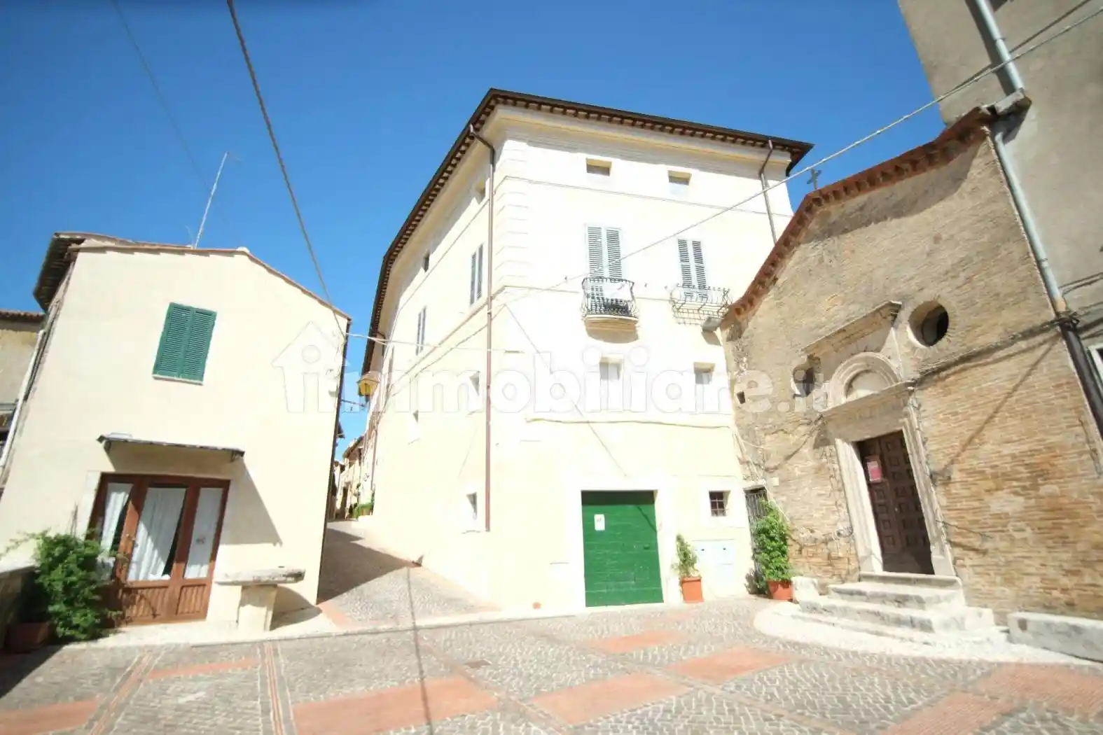 Appartamento in vendita a Toffia