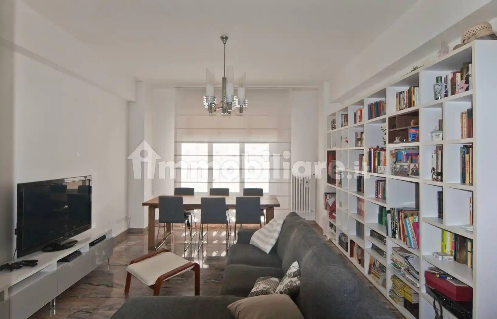 Appartamento in vendita a Falconara Marittima