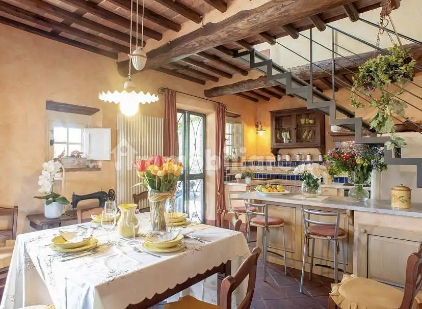 Rustico - Casale in affitto a Lucca
