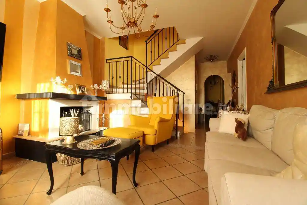 Villetta a schiera in vendita a Poggio Mirteto