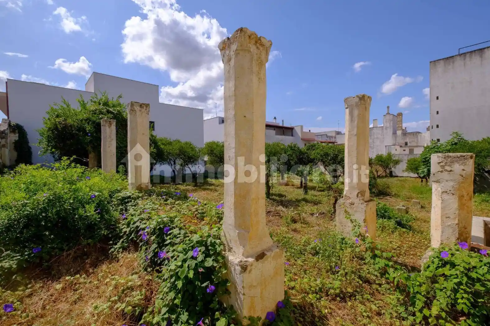 Palazzo - Edificio in vendita a Matino