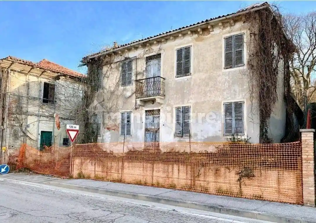 Rustico - Casale in vendita a Montegalda