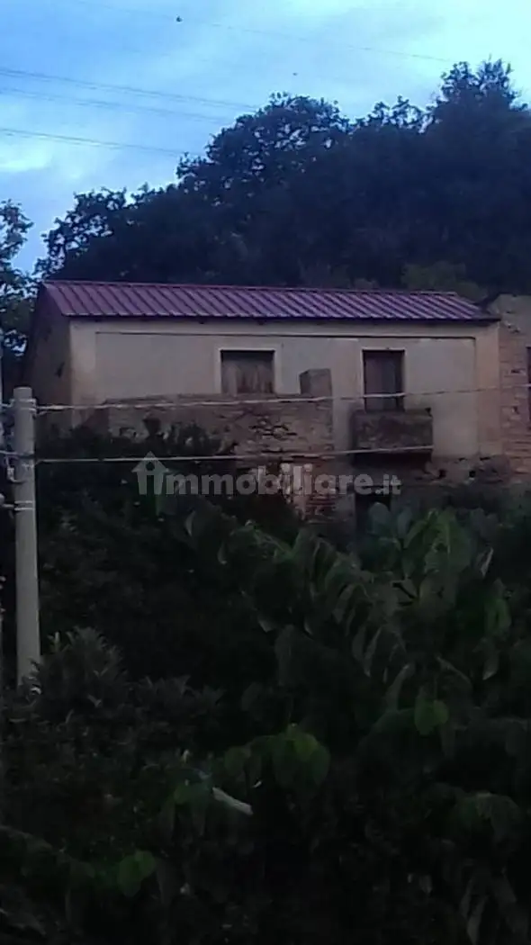 Casa indipendente in vendita a Reggio Calabria