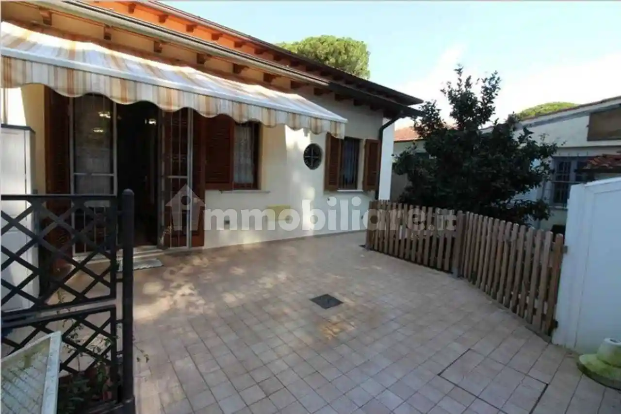 Villa in vendita a Forte dei Marmi