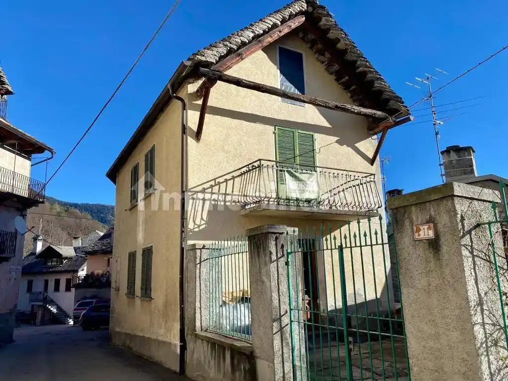 Rustico - Casale in vendita a Santa Maria Maggiore