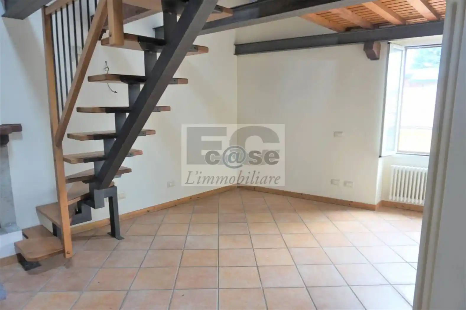 Appartamento in vendita a Besana in Brianza