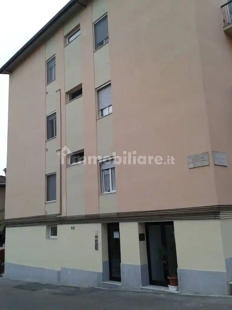 Appartamento in affitto a Pavia
