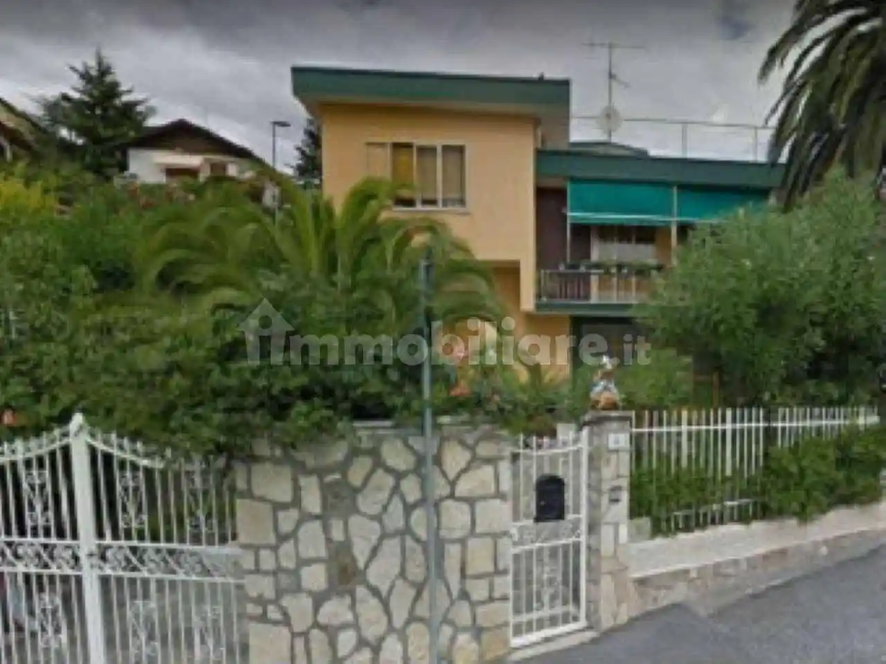 Villa in vendita a Loano