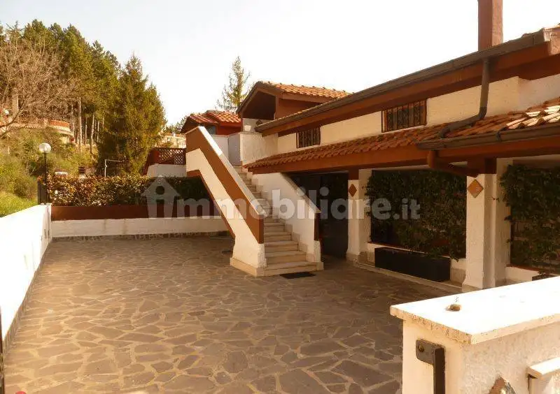 Appartamento in vendita a Vallinfreda